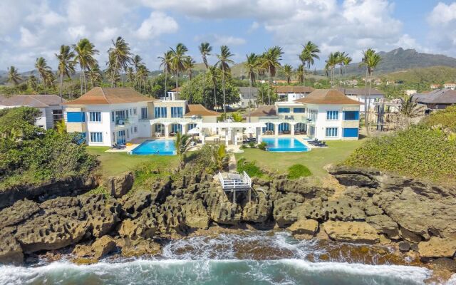 Peninsula Esmeralda
