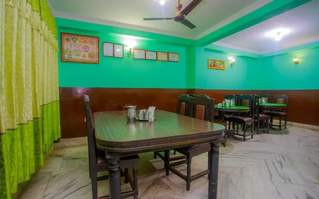 SPOT ON 516 Rapti Chandrama