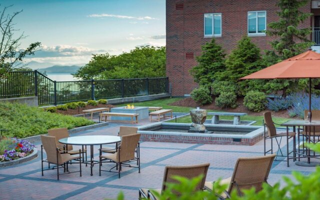 Courtyard Marriott Burlington Harbor