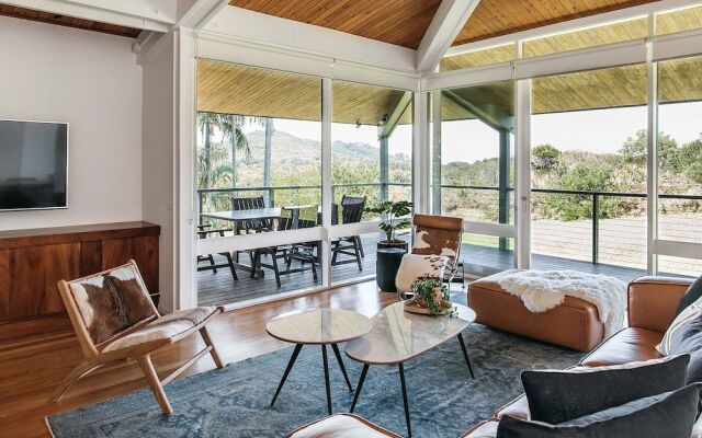 Cape Breeze