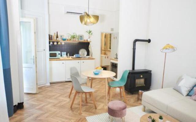 Cozy Stylish Flat by Vaci Street