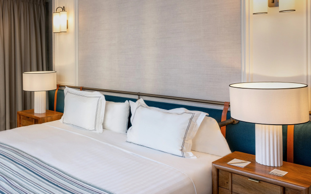 Hospes Palacio de los Patos, a Member of Design Hotels