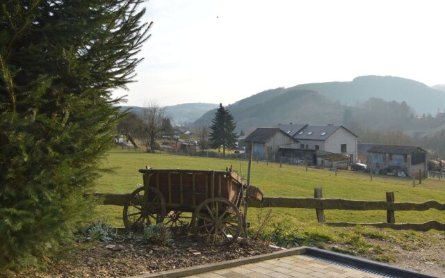 Luxurious Holiday Home in Coo With Garden