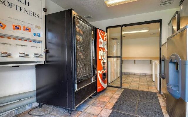 Motel 6 Anaheim Stadium - Orange