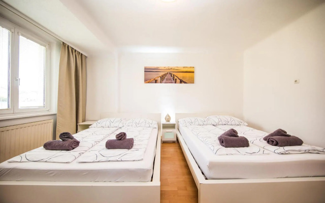 Lovley central Vienna apartment with balcony