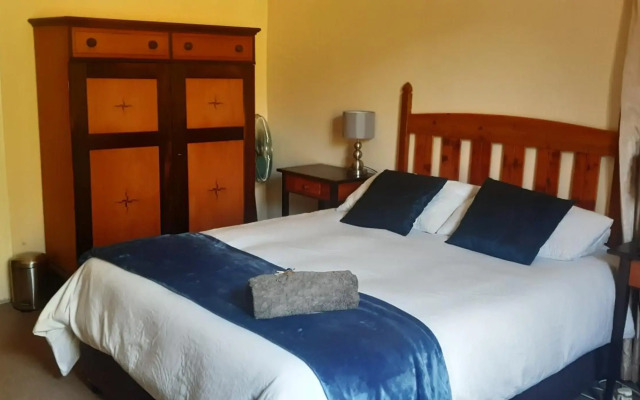 Die Tuis Huis Selfcatering Guesthouse