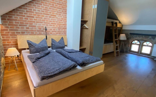 Ferienwohnung mit Kamin & Sauna im Historischen Gewolbe - Best Price!