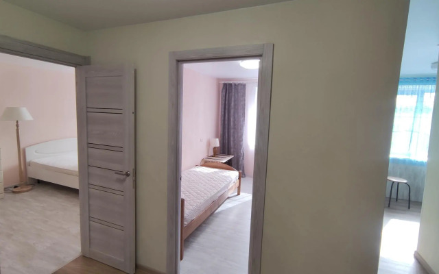 Посуточно на улице Школьная