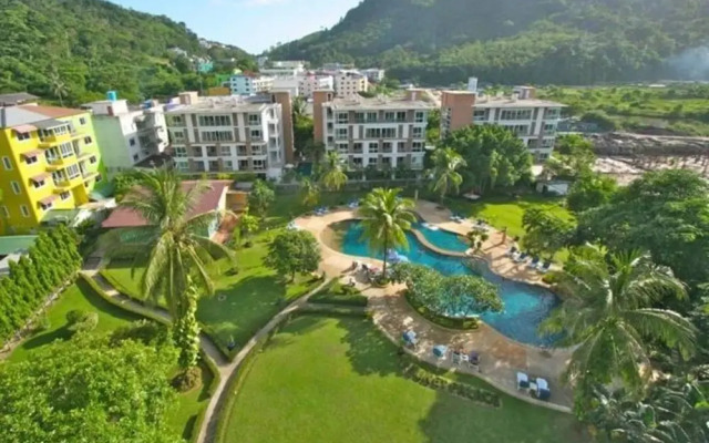 Patong Beach Gardens - Pool, Fast Wifi, Smart TVs