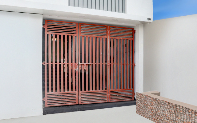 Super Townhouse Oak AIIMS Walmi Govindpur