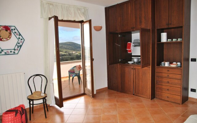 Suite on hill, air-conditioned apartment in villa with outdoor patio