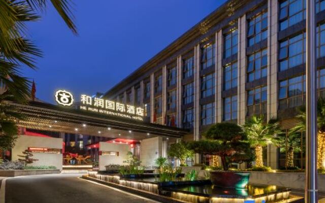 Herun International Hotel