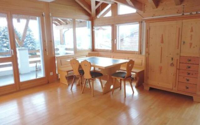 Voa Cominols 6 (387 Lä)