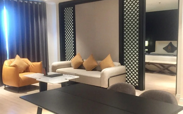 Rex Quang Binh Hotel