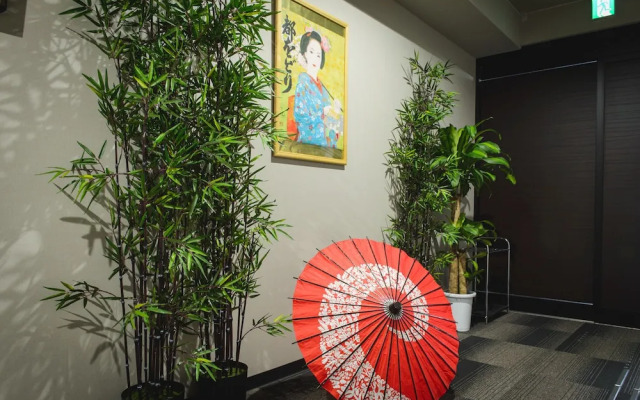 Root2 Coffee & Hostel