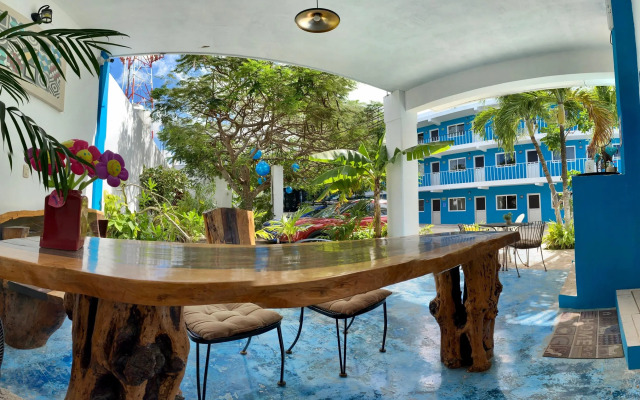 Blue Coconut Cancun Hotel