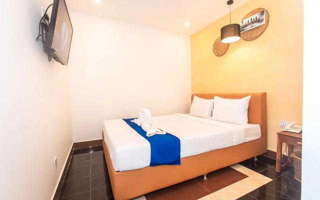 Grand Elevation Hotel