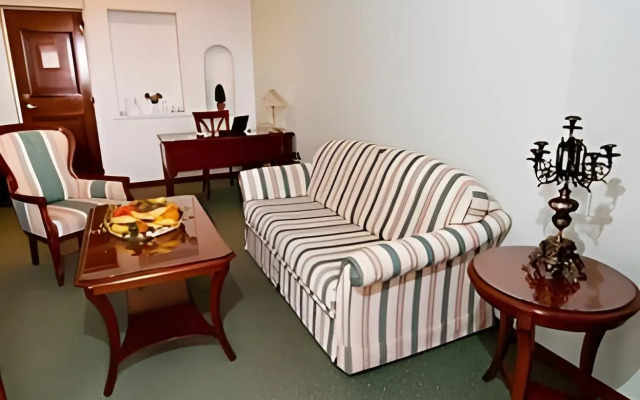 Oasis Hotel Apartments