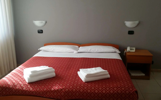 Flying Hotel