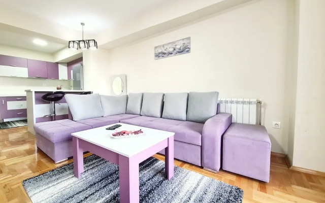 Urban Hostel & Apartments