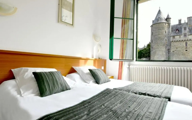 Logis Hotel du Chateau