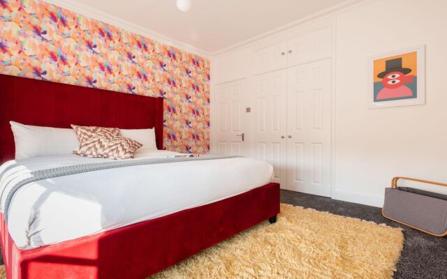 The South Kensington Place - Modern & Bright 4bdr Townhouse