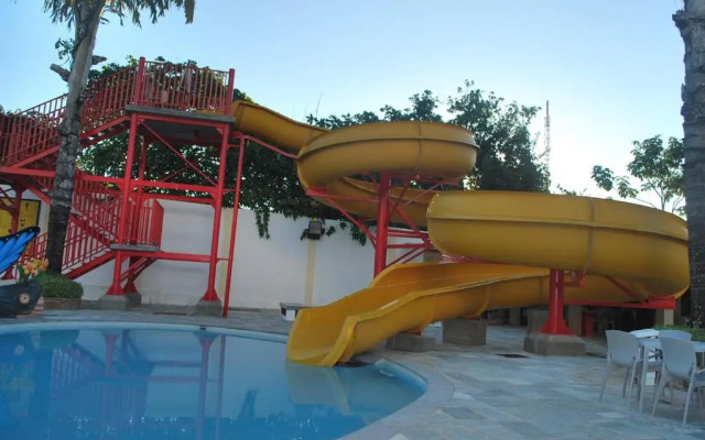 DiRoma International Resort Via Caldas