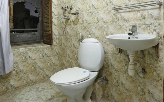 The Yeti Guest House