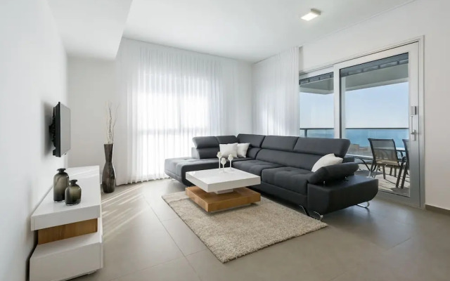 Nat 600 Beach-Luxury Appartment