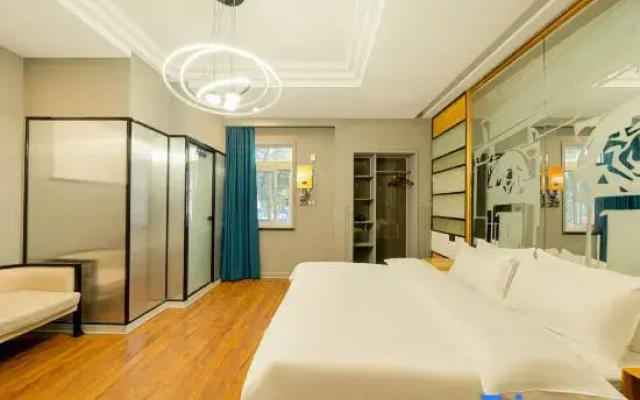 Shanghai Jinqiao Hotel