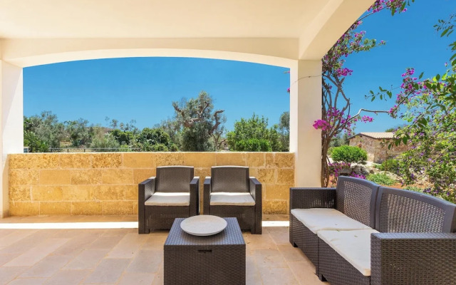 3703 Borgo Dulcedo by Perle di Puglia