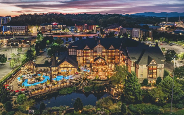 The Inn at Christmas Place