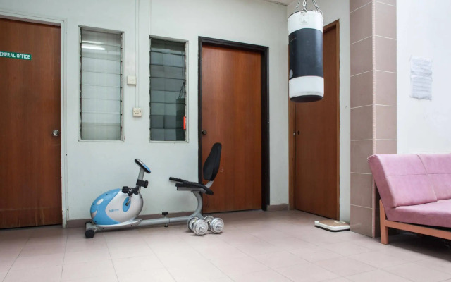 Lai Ming Hotel Cosmoland (SG Clean Certified)