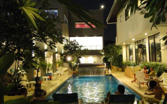 Sansuk Sauna And Guesthouse