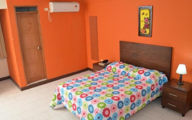 Hotel Exito