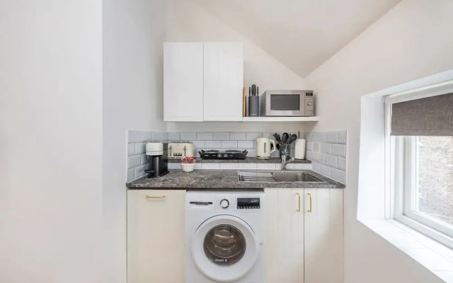 The Cutesy - Fitzrovia - by Frankie Says