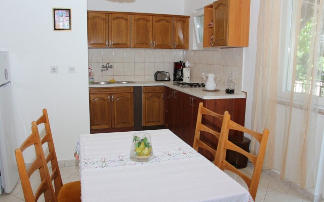 Apartment Radin - 2 bedroom apartment: A1 Vodice, Riviera Sibenik