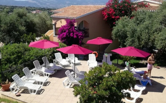 The Fantastic Residenza Badus Studio Sleeps 2 Num0828
