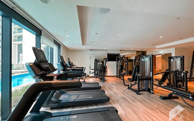 Luxurious 2B with Breathtaking Views Downtown