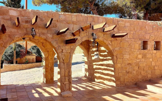 Hayat Zaman Hotel & Resort