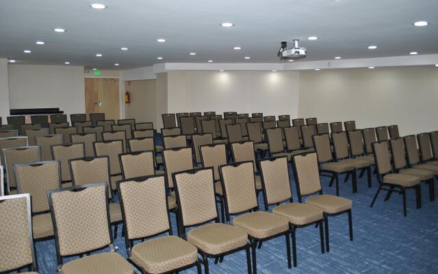 Holiday Inn Express Toluca by IHG