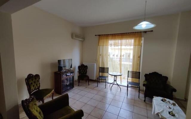 Kostas'House2