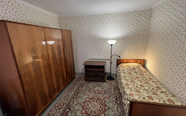 Дом на улице Мира 64