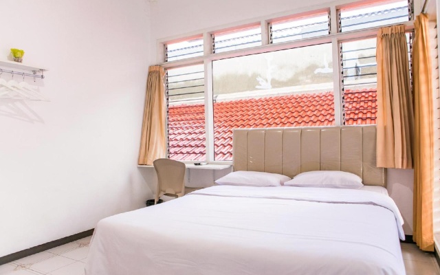 Loxy Inn Surabaya