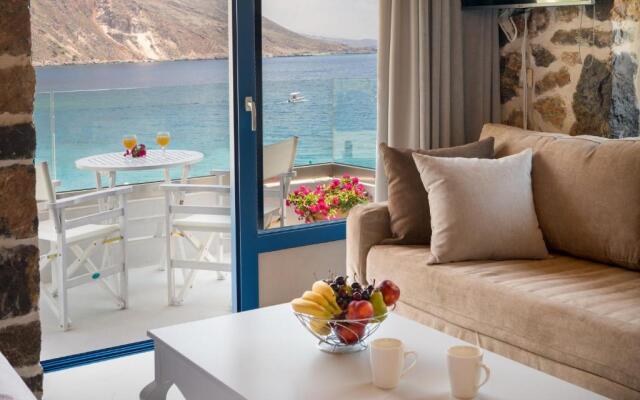 Molos Apartments
