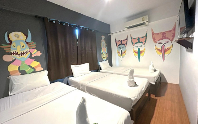 Hide Bangkok Hostel