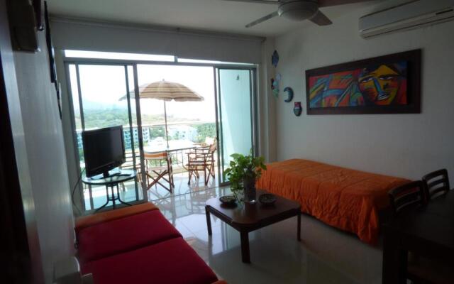 Costa Azul Suites 802