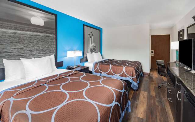 Super 8 by Wyndham Pensacola