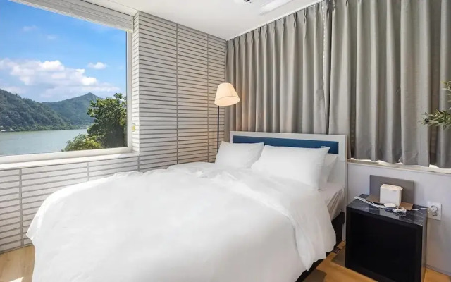 Gapyeong Laputa Resort