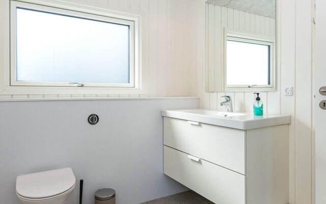 6 Person Holiday Home in Ronde